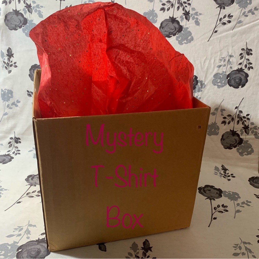 Mystery T-Shirt Box (XL)